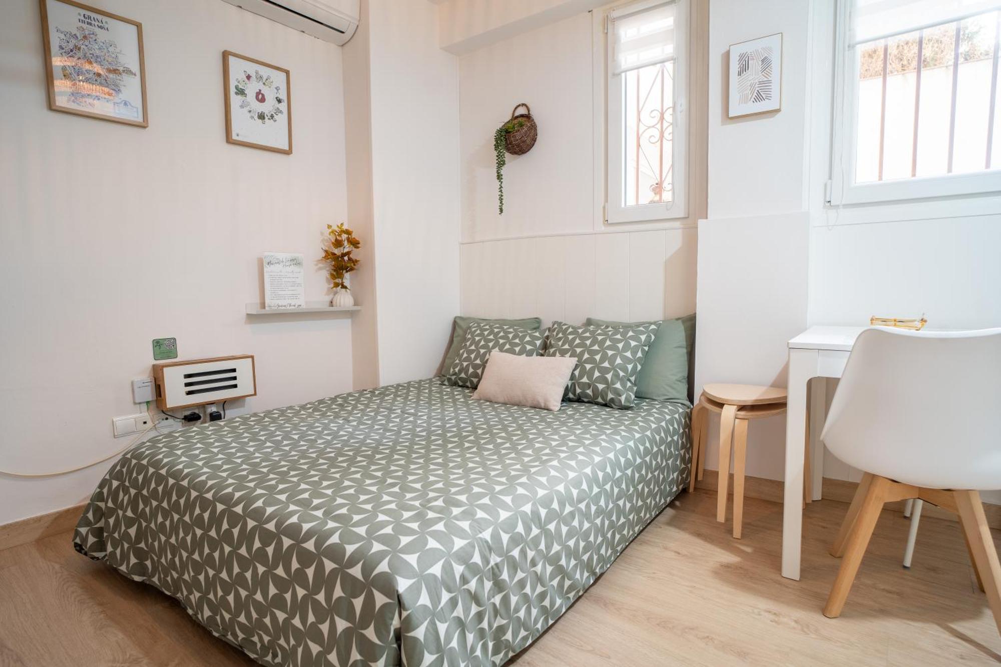 Apartamento En El Corazon De Granada - Cochera Экстерьер фото